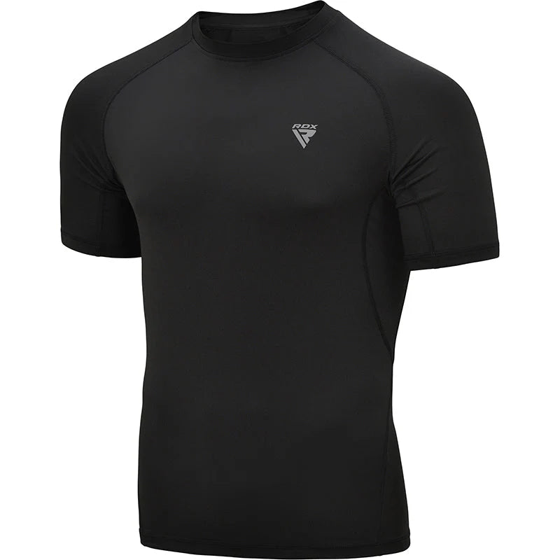 Camiseta de protección contra erupciones negra de manga corta RDX T15