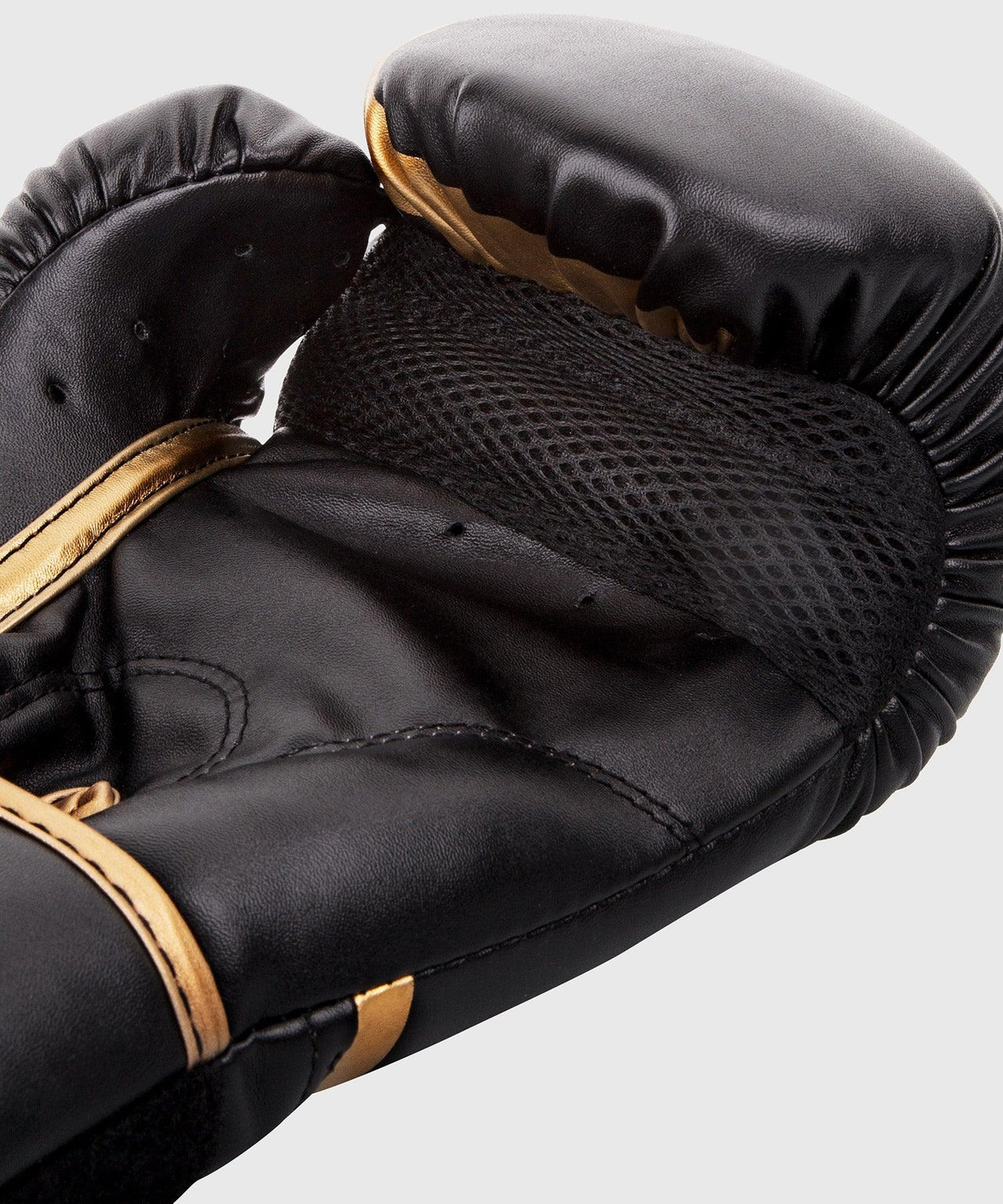 VENUM SPARRING CHALLENGER 3.0 BOXING GLOVES