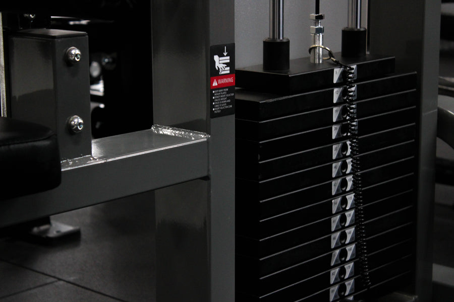 Máquina Lat Pulldown HS en Bolivia - detalle de polea y asiento - Chelo Sports