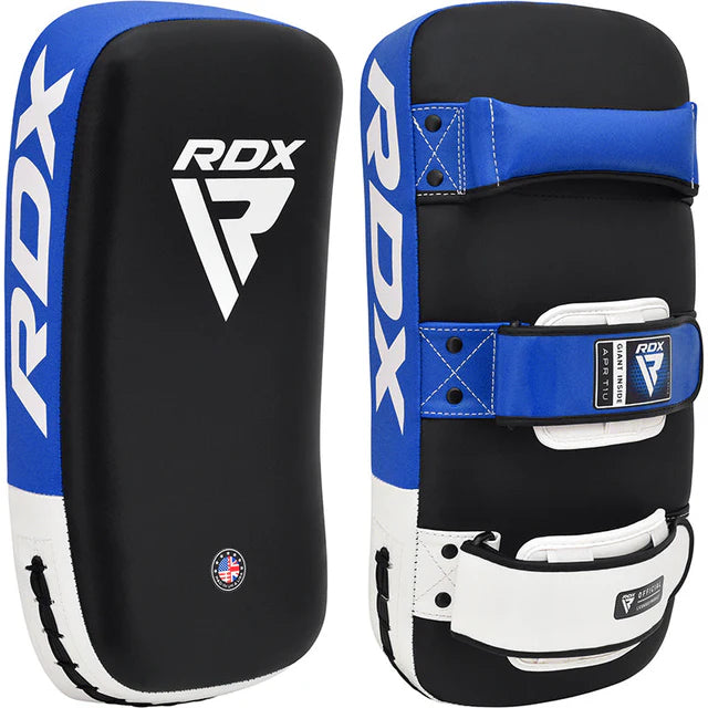 Almohadilla de patada tailandesa curva RDX T1