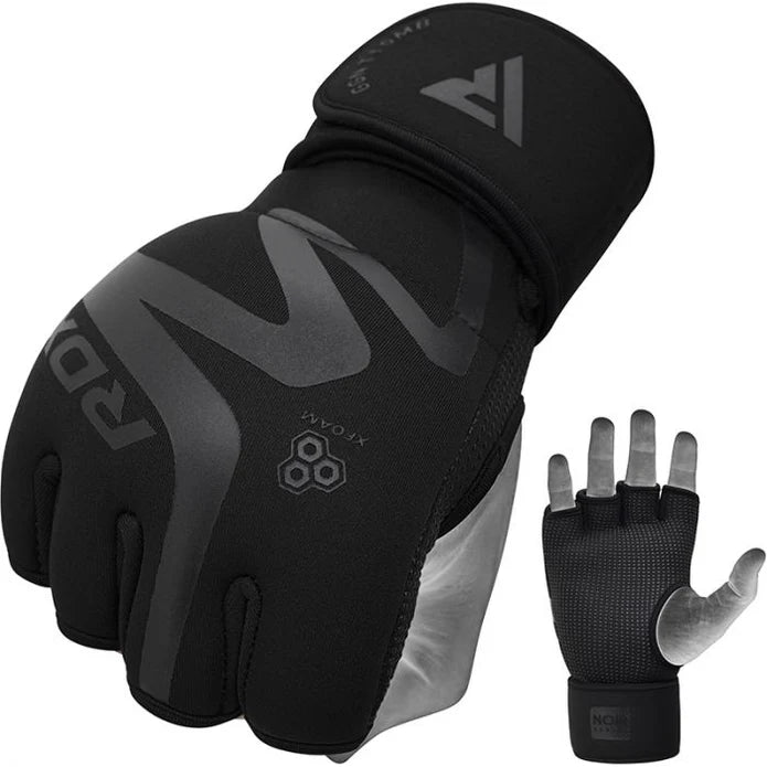 Guantes de agarre neopreno T15 en Bolivia - vista principal color negro - Chelo Sports