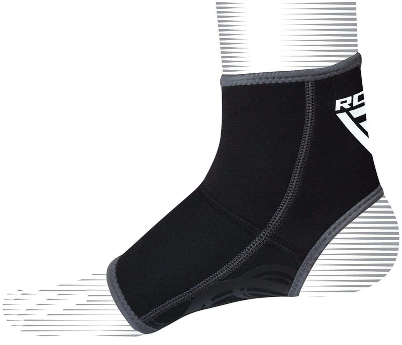 RDX A2 Soporte de tobillo negro y gris Funda de compresión de protección contra el esguince - Chelo Sports